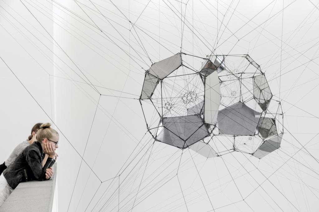 Sundial for Spatial Echoes