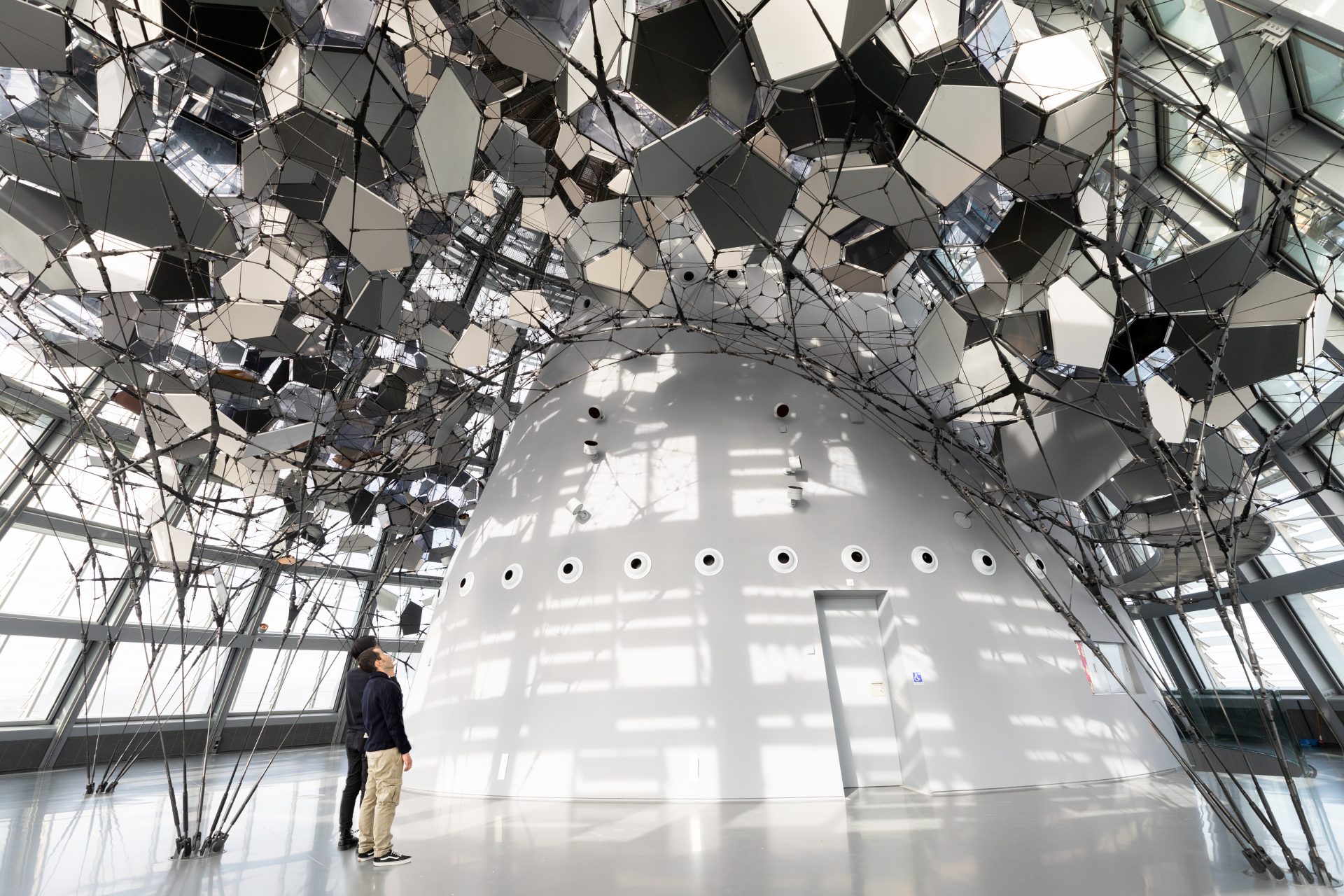 Tomás Saraceno, Installation view of Cloud Cities Barcelona, 2022. Courtesy Studio Tomás Saraceno and Mirador torre Glòries. Photography Studio Tomás Saraceno. © Tomás Saraceno