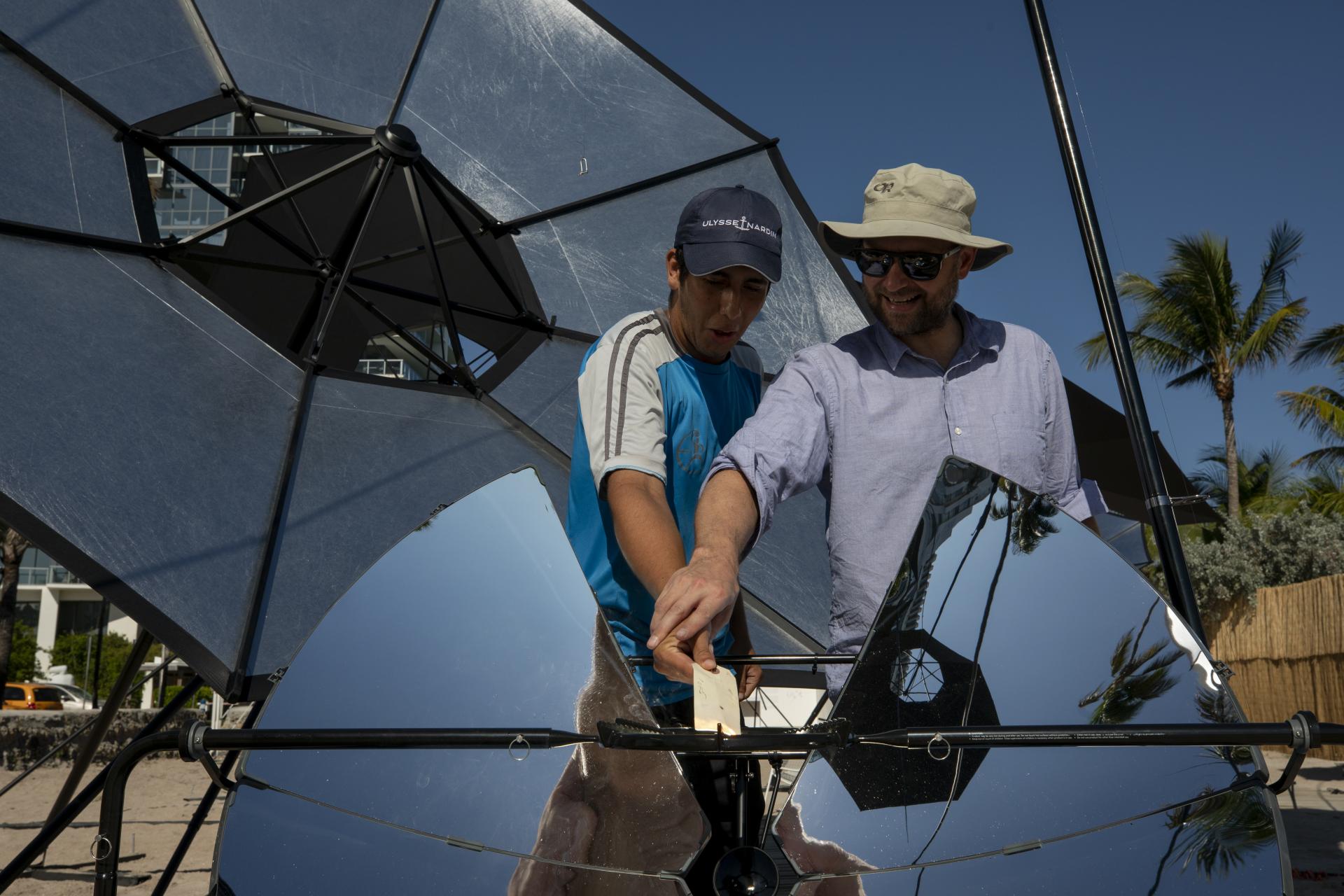 Art Basel Miami – Albedo | Hans Ulrich Obrist in conversation with Tomás Saraceno