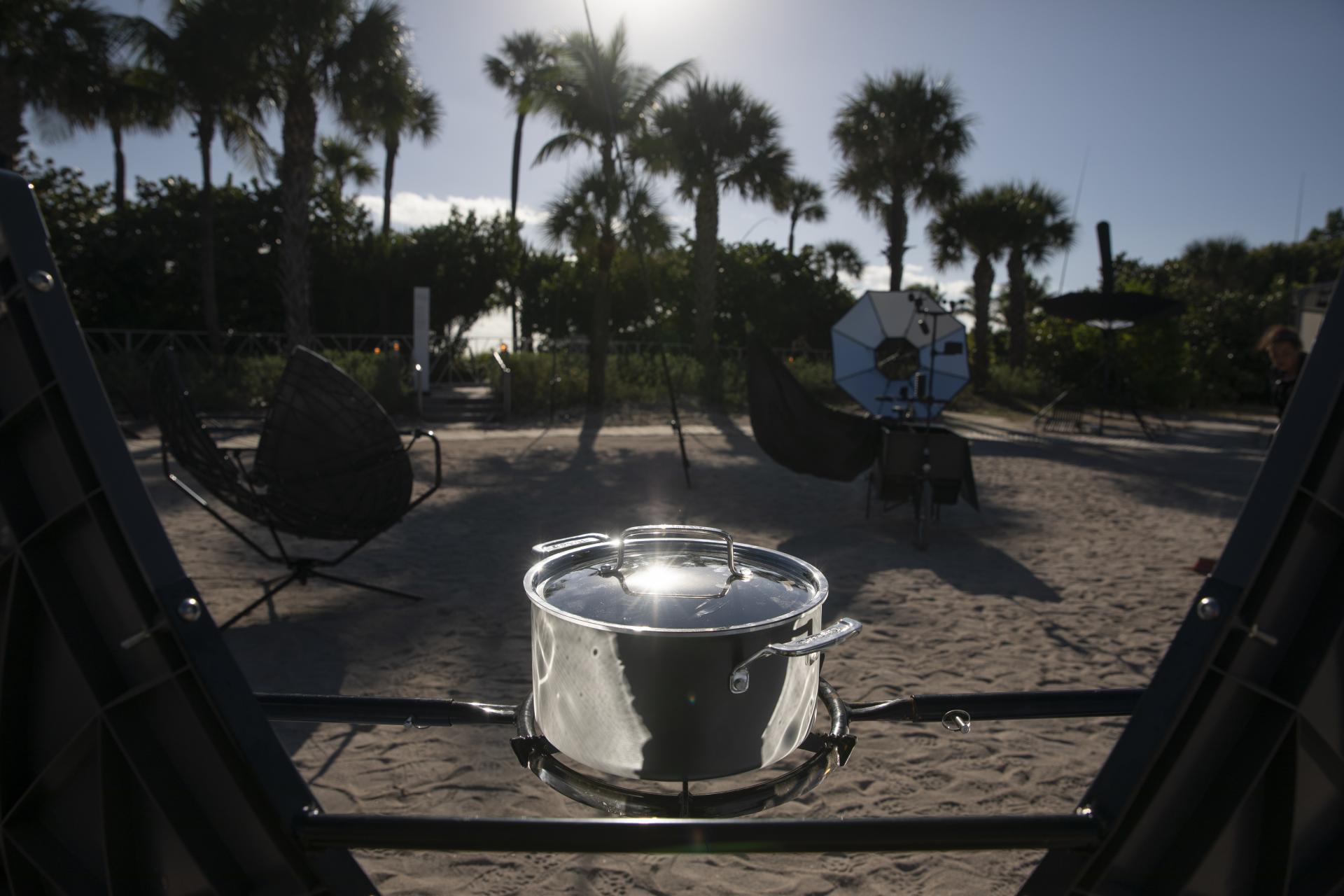 Art Basel Miami – Albedo | Hans Ulrich Obrist in conversation with Tomás Saraceno