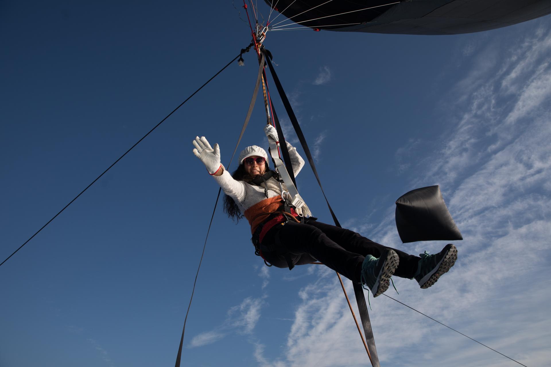 Aerocene community member Débora Swistun