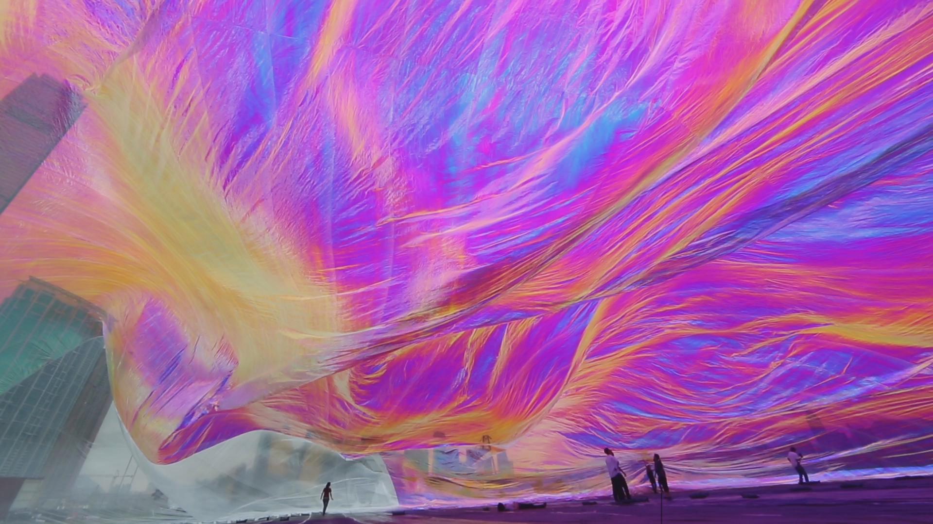 Tomás Saraceno, Poetic Cosmos of the Breath, digital video, 1:15 min, 2013. Edition of 6 + 1AP. Recorded at the Installation Mobile M+: Inflation!, Hong Kong, China. Commissioned by M+ Gunpowder and Arts Catalyst.